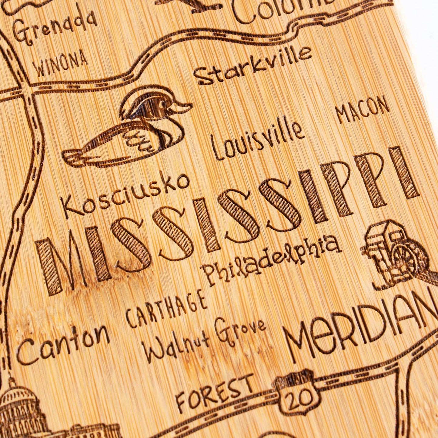 Destination Mississippi Cutting Board with Engraved Artwork